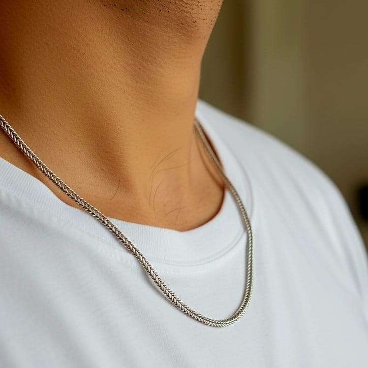 سلسلة رجالي فضة تركي عيار 925 بتصميم جنزير ناعم وأنيق كود 2800