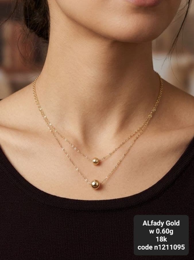 سلسلة ذهب عيار 18 بتصميم رقيق وعصري
