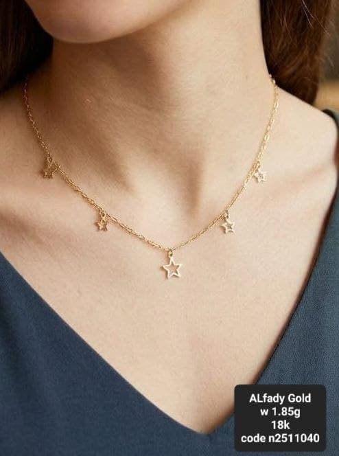 Elegant 18K Gold Necklace