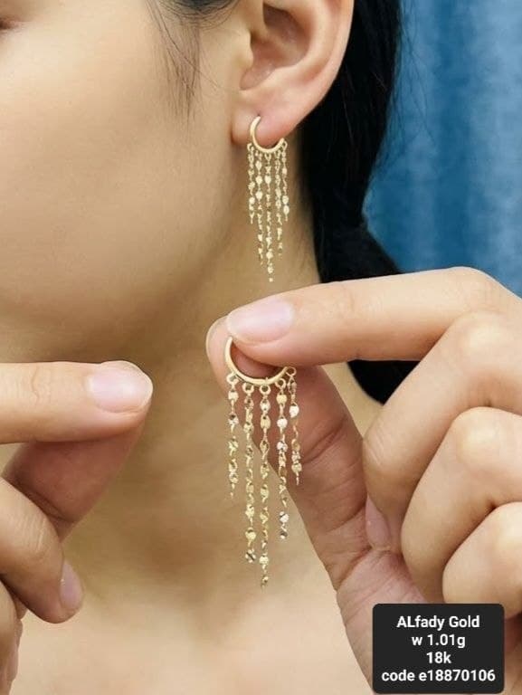 Elegant 18K Gold Earring for Girls