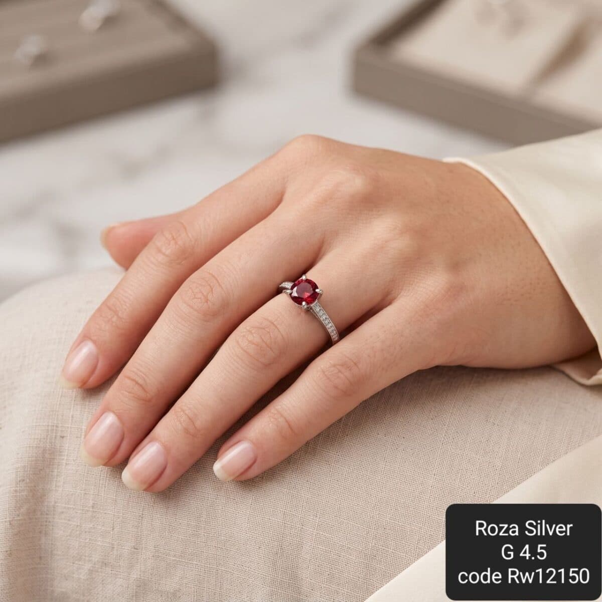 خاتم بناتي فضة عيار 925 بتصميم أنيق وعصري